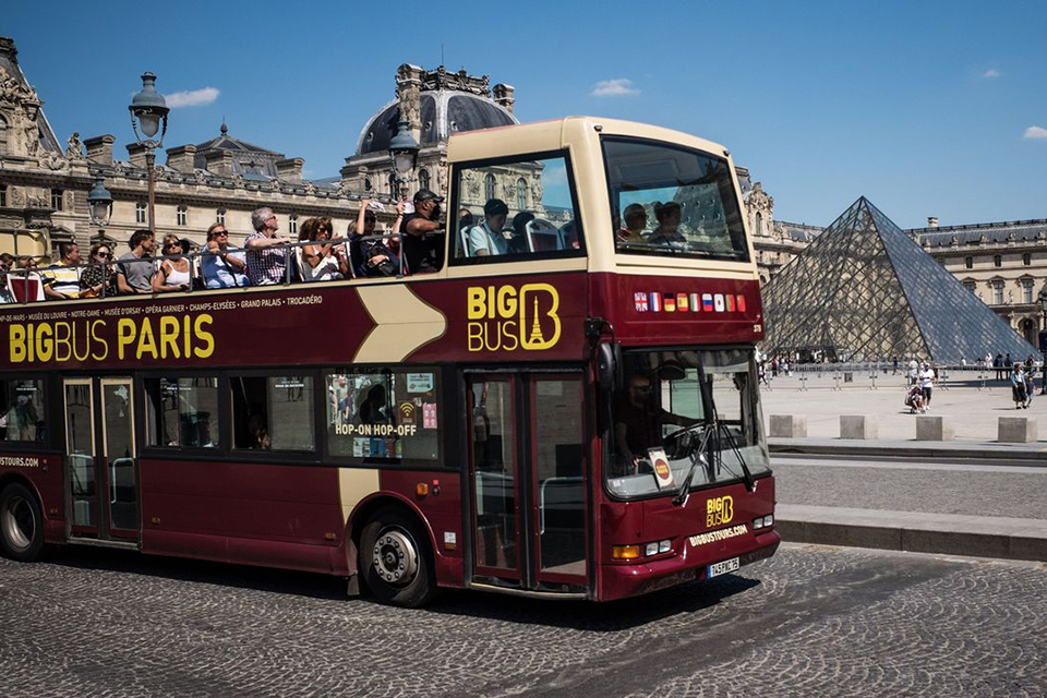 BIGbus Paris hop-on hop-off bus tour - Paris Whatsup