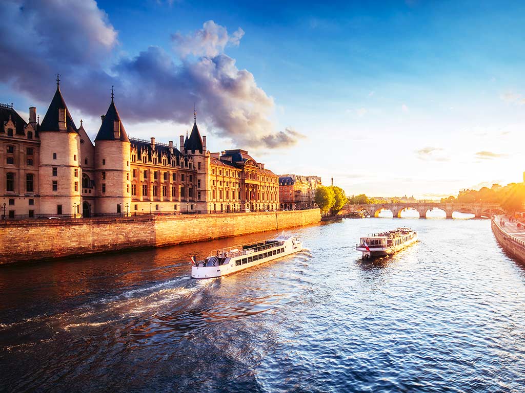 paris seine river sightseeing cruise | Paris Whatsup