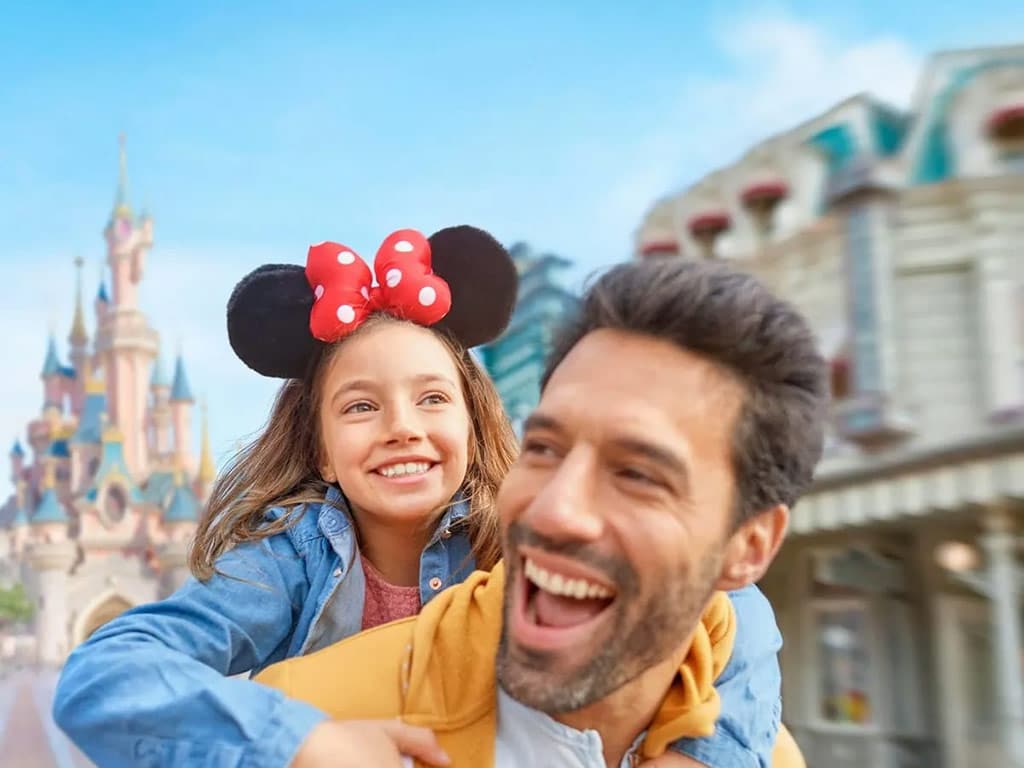 A father daughter day out at the disneyland paris castle - Paris Whatsup